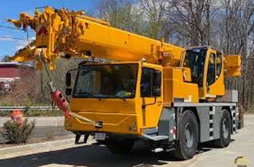 Autojeřáb LIEBHERR 1040